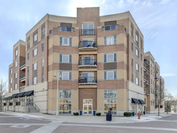 300 Village Cir Unit 503, Willow Springs, IL 60480