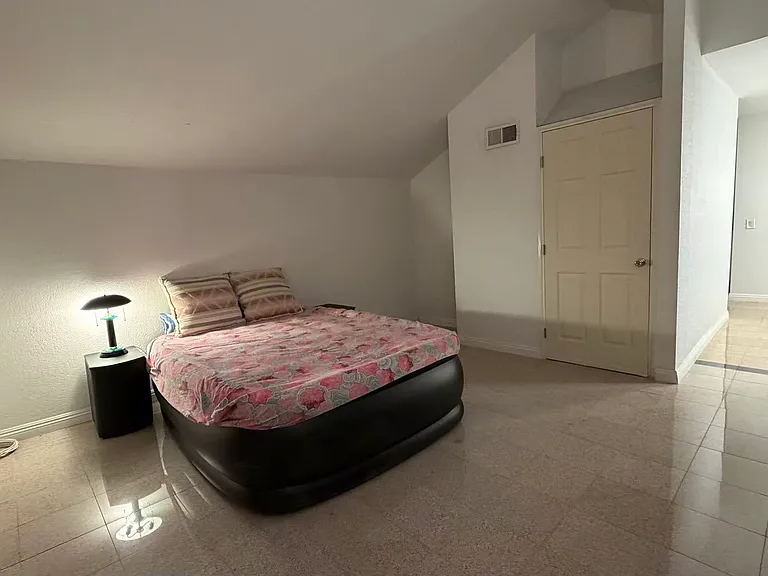 18188 Pier Dr #2 — Photo 12