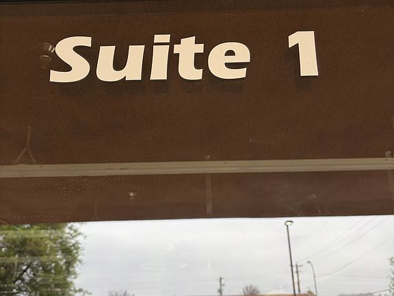 2nd image of 2114 W Apache Trl Suite 1