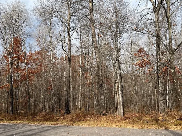 40 78 Woodcrest Drive, Cable, WI 54821