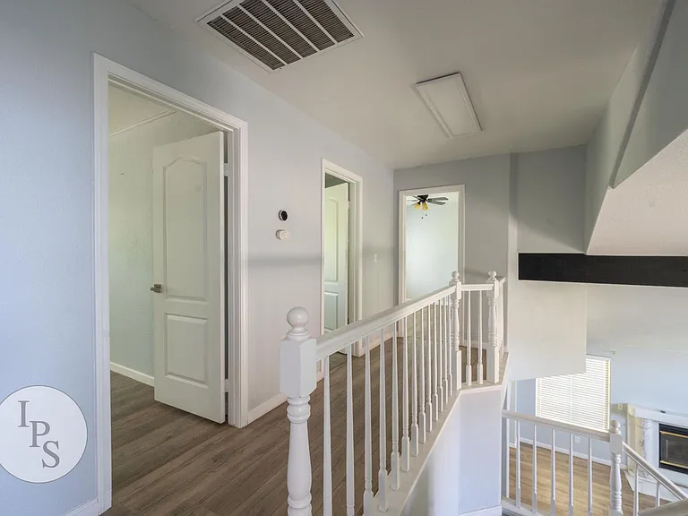 9471 N Whitehouse Dr — Photo 11
