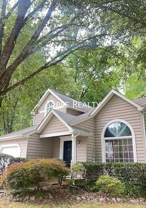 11 Sugar Creek Ct