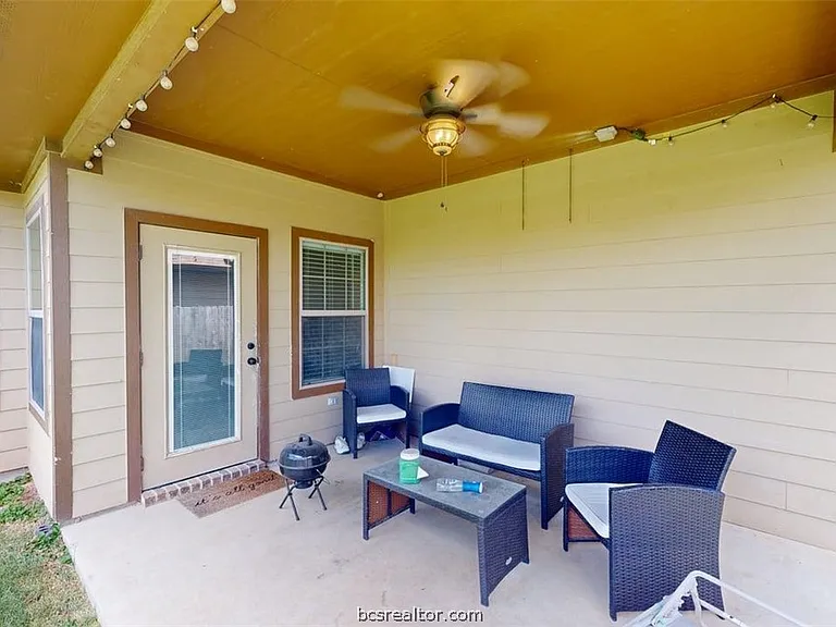 413 Hayes Ln #C & D — Photo 16