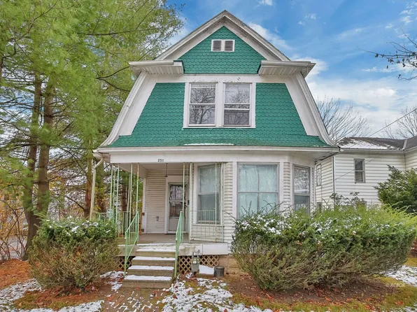 253 W Union St, Athens, OH 45701
