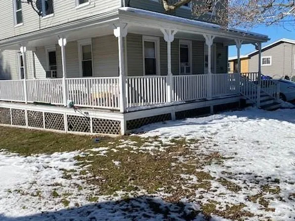 485 Metacom Ave, Bristol, RI 02809