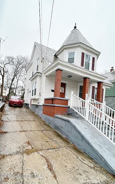 2nd image of 35 Columbia Street