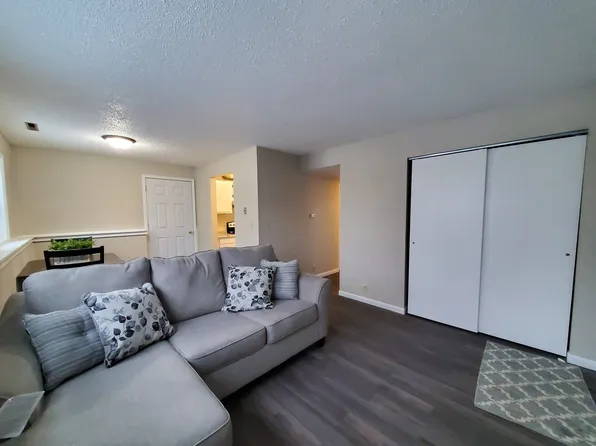 Main Street Crossing - 108 A-4, 108 Balboa Ave, Cedar Falls, IA 50613