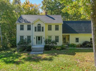 2 Summit Ter, Falmouth, ME 04105