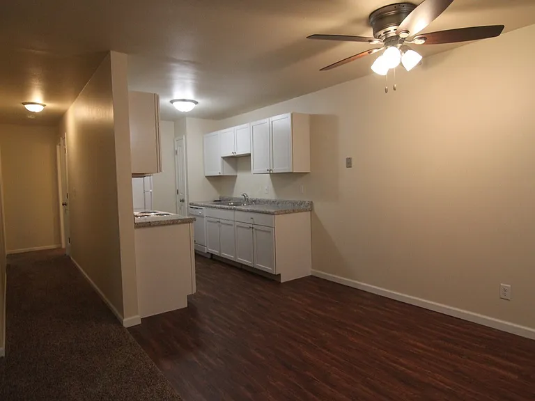 Forest Place Apartments — Photo 19