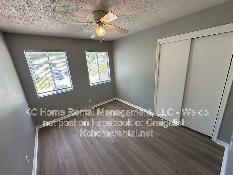 7227 Gilmore Ave — Photo 11