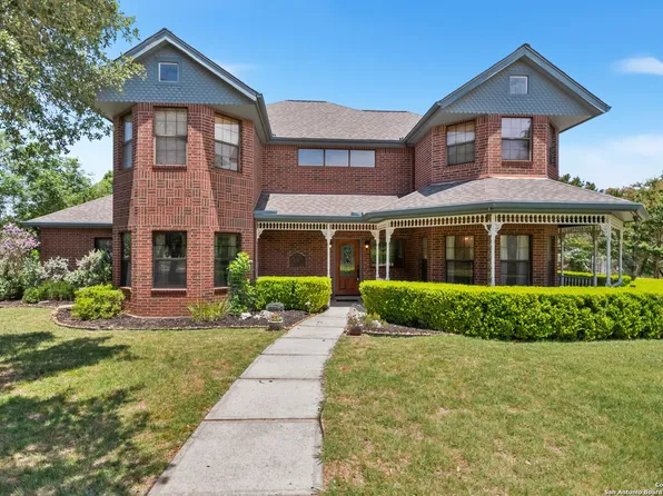 110 Lariat Dr, Boerne, TX 78006