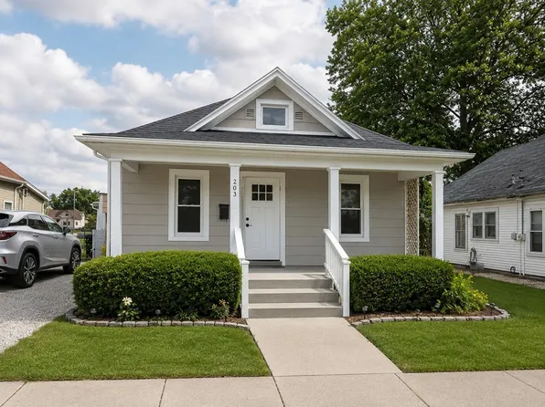 203 Clark St, Georgetown, IL 61846