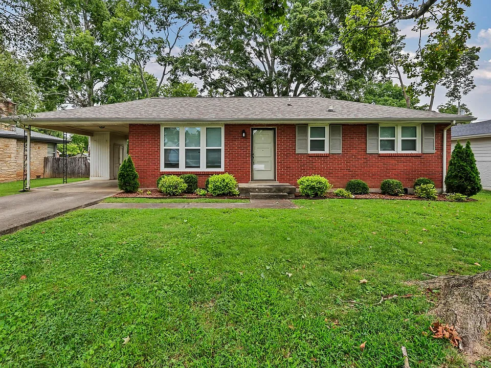 143 N Meadow Dr