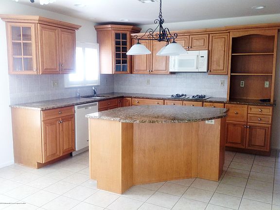 2nd image of 261 Bonaire Dr