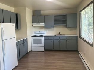 1695 Oak St #44, Hood River, OR 97031