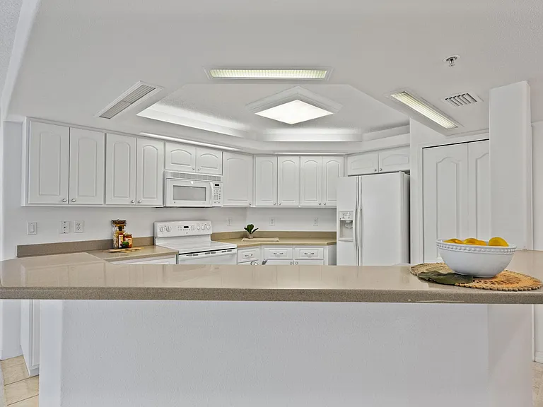 820 Del Rio Way #504 — Photo 15