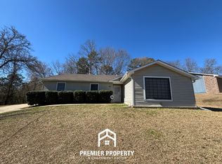 3012 Apple Valley Ln, Birmingham, AL 35215