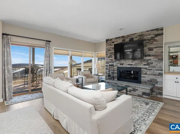 1637 Overlook, Wintergreen Resort, VA 22967