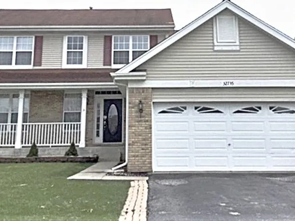 32735 Innetowne Rd, Lakemoor, IL 60051