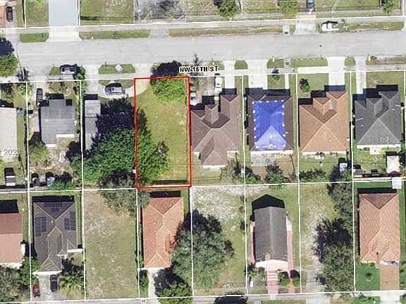 2nd image of 15 Nw St