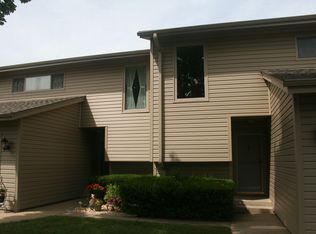 2112 Croydon Ave APT 5, Loves Park, IL 61111