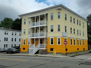 257 Chandler St APT 1R, Worcester, MA 01602