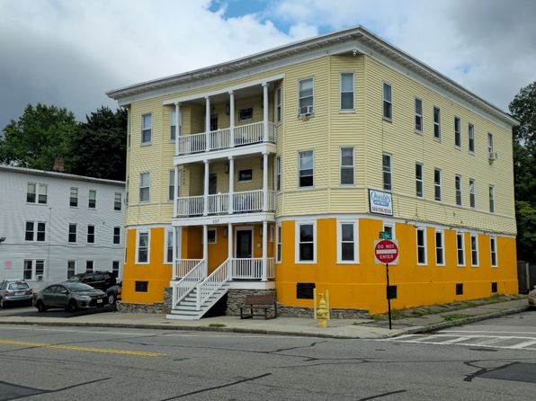 257 Chandler St APT 1R
