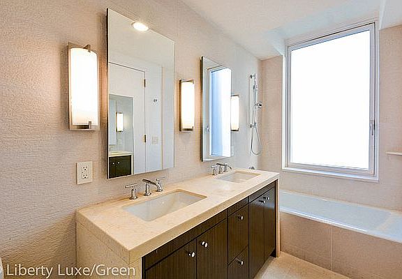 5th image of 200 E End Ave #25D