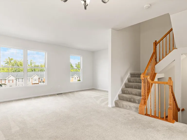 293 Kirby St — Photo 23