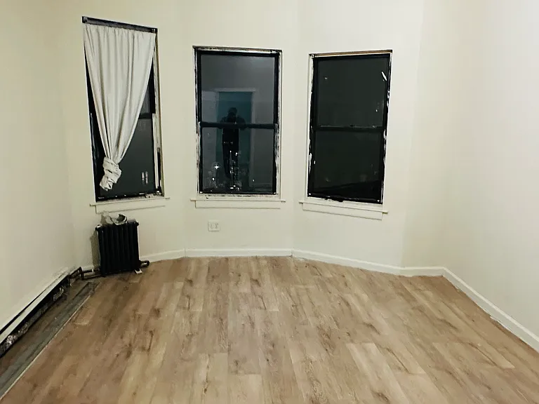 56 Groshon Ave #1S — Photo 3