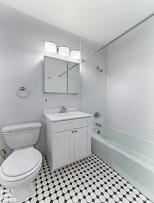 Rented by Brown Harris Stevens | media 4