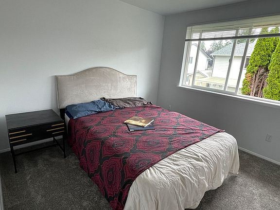 3rd image of 3406 C Ct SE #1