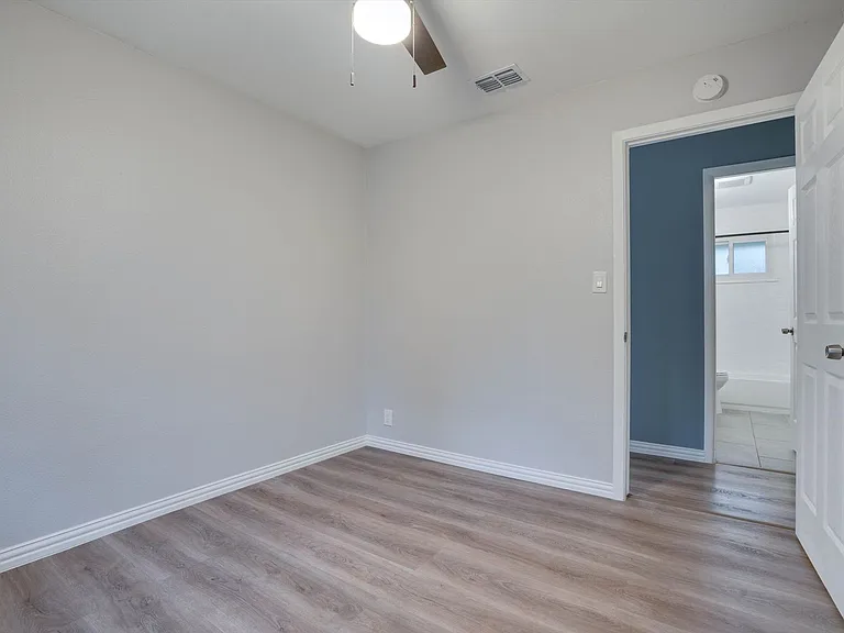 600 Bramble Dr — Photo 16