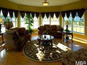 2nd image of 4 Valley View Dr