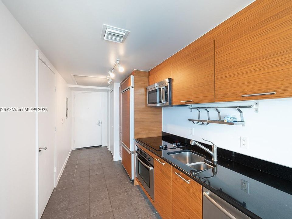 1st image of 50 Biscayne Blvd #3