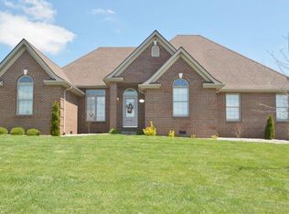 119 Winterberry Cir, Winchester, KY 40391