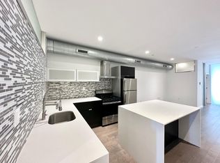 1211 N 5th St #B, Philadelphia, PA 19122