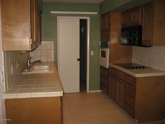 4th image of 1038 E LEISURE WORLD --