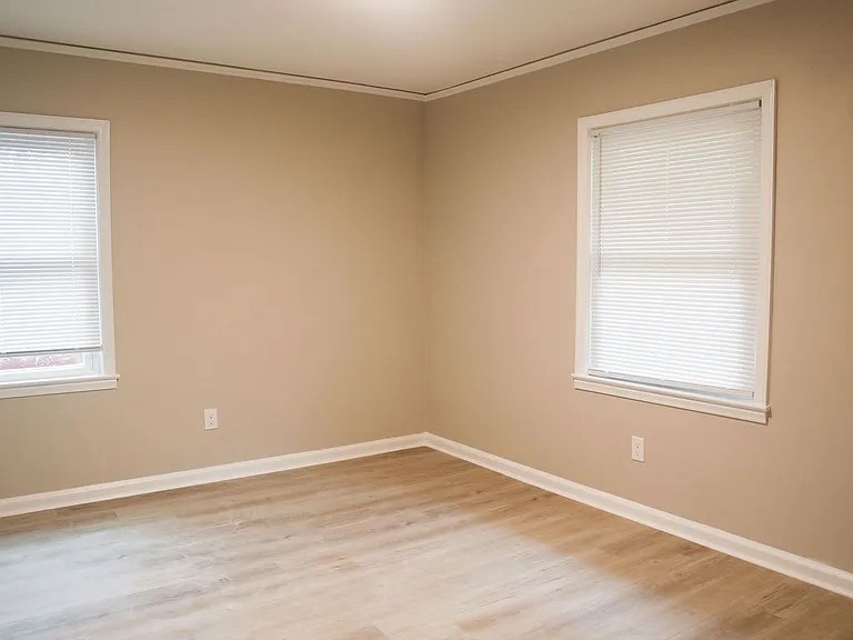 3023 Colonial Dr — Photo 8