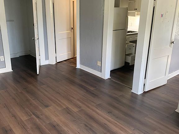 4th image of 2629 11th St N #2