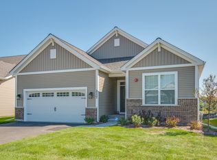 762 W Fairway Dr, Addison, IL 60101