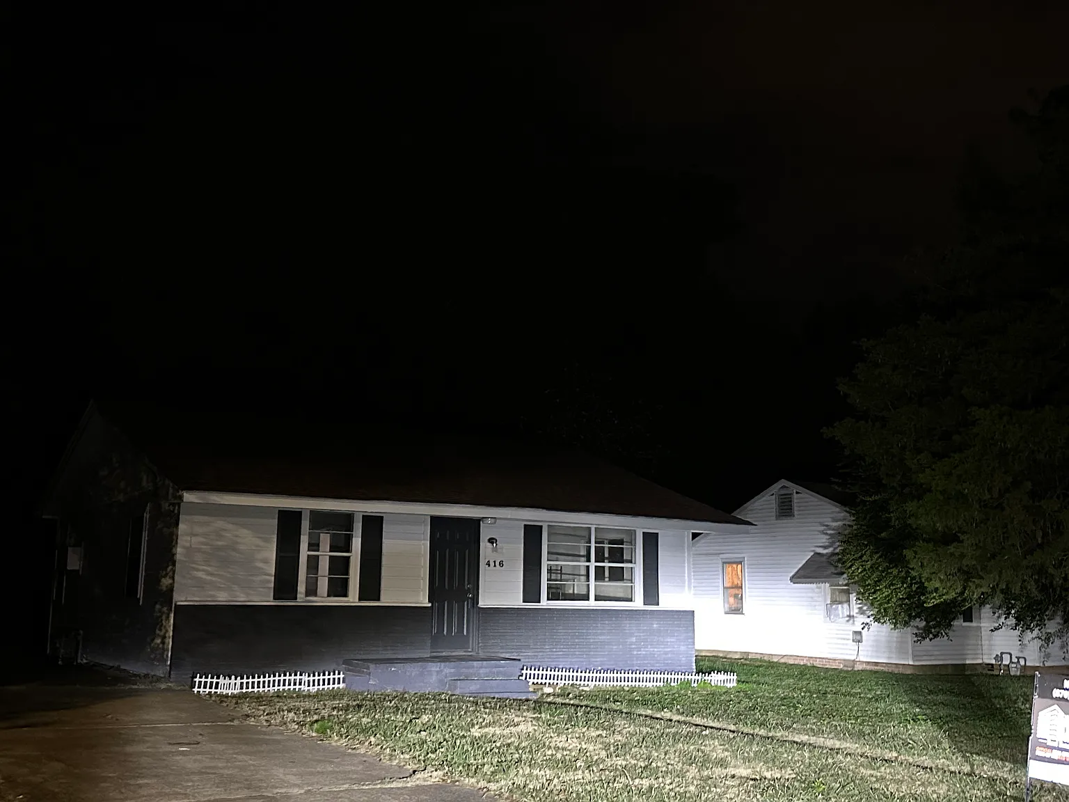 416 Ridgecrest St — Photo 1