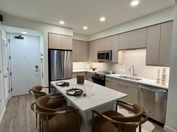 252 NE 28th St #A, Miami, FL 33137