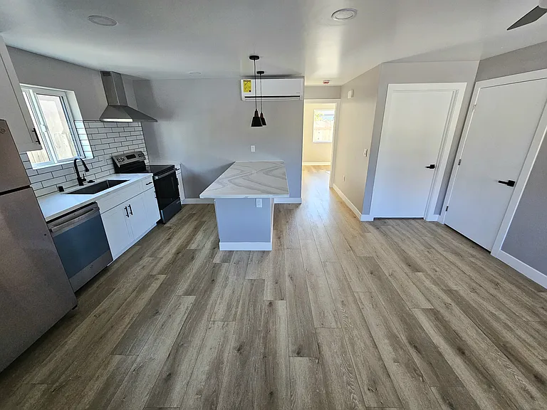 3604 52nd St #3602 — Photo 9