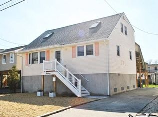 16 W 15th St, Brant Beach, NJ 08008