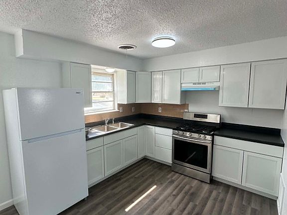 4th image of 113 Will Rogers Ave