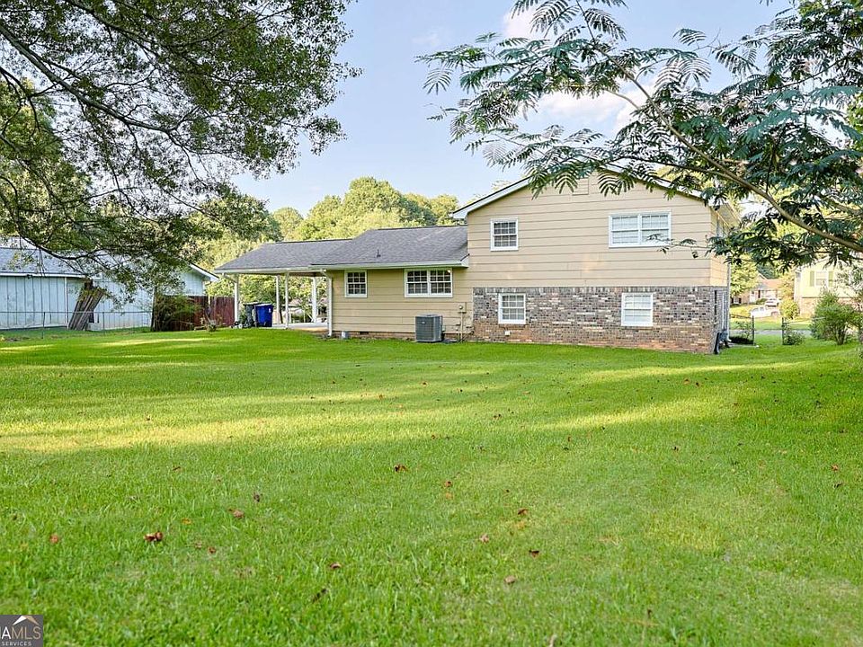 1st image of 130 Mimosa Dr