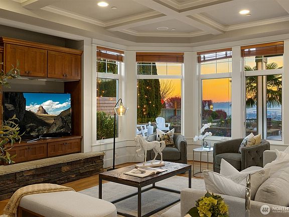 4th image of 1500 S 5th Place