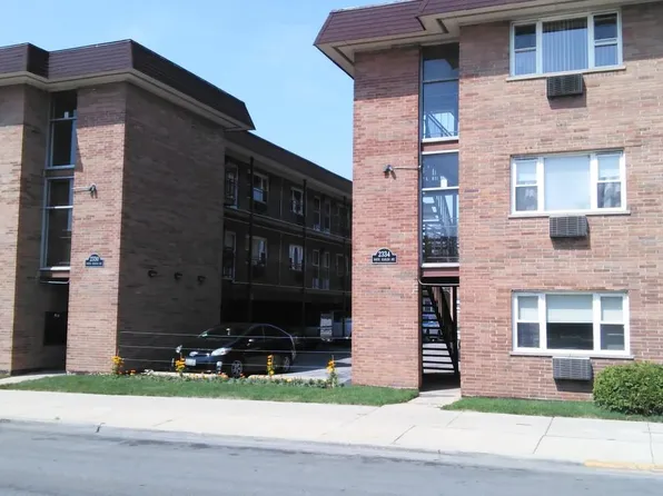 2334 N Harlem Ave APT 3F, Elmwood Park, IL 60707
