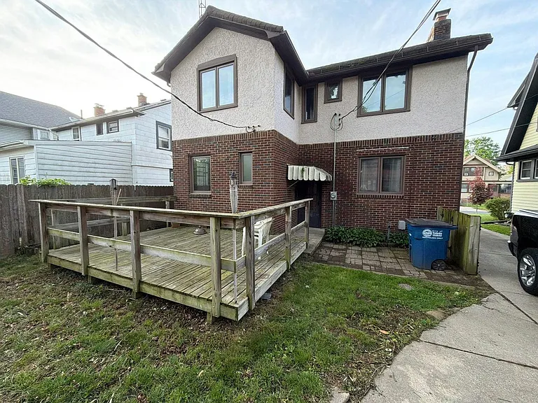 4111 Carthage Rd — Photo 3
